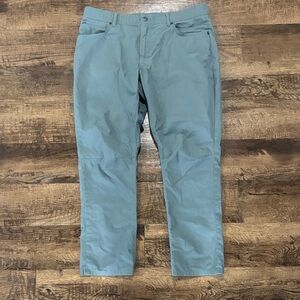Columbia Men's Teal Pants